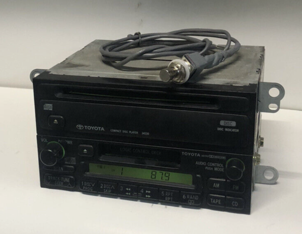 98 99 00 TOYOTA 4RUNNER Radio