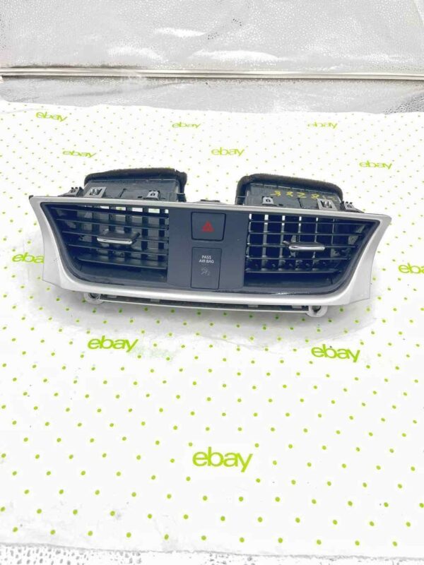 2015 NISSAN SENTRA Air Cond./heater Vents