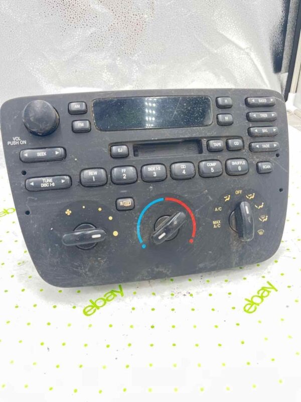 01 02 03 FORD TAURUS Radio / Heating-AC control