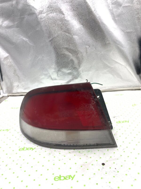 93 94 95 96 97 MAZDA 626 Tail Light Assembly Left driver side